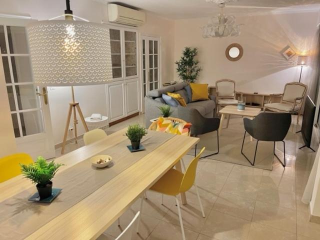 Les 2 Freres - La Fontaine Les Sablettes Appartement *